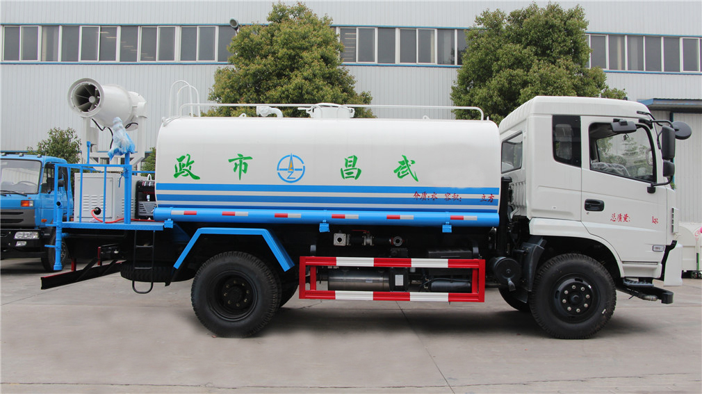 东风专底（12方）CLW5161GSSE5雾炮洒水车