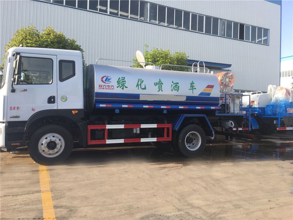 东风多利卡D9（12方）带雾炮洒水车CLW5160GPSD5