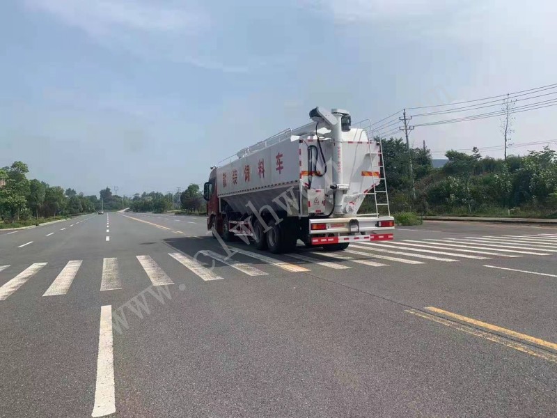 欧曼前四后八40方散装饲料运输车  价格  报价 厂家